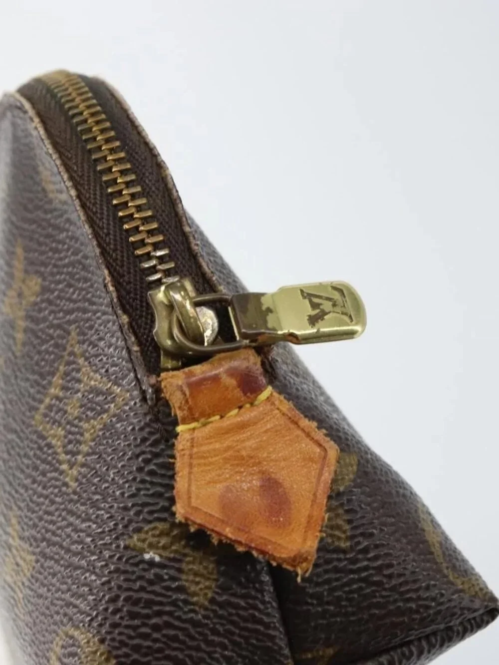 LOUIS VUITTON Monogram Pochette Cosmetic PM Pouch M43998 LV Auth